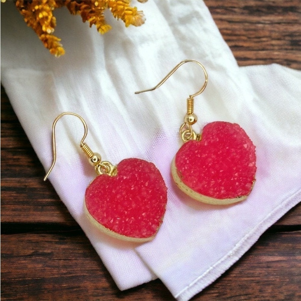 Sparkle in Love with Our Crystal Pink Heart Dangle Earrings! 💖 NWT Valentine
